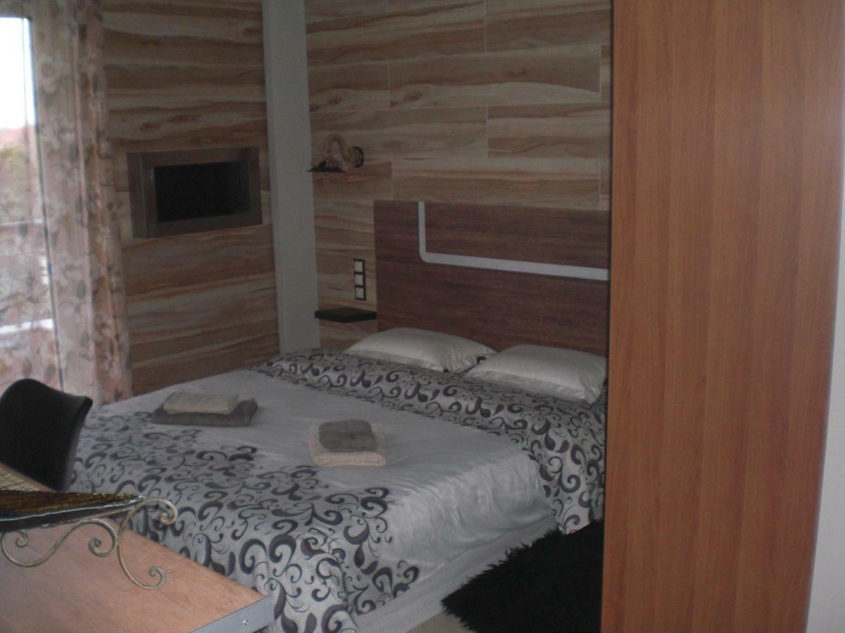 Διαμερισμα Στο Λιτοχωρο Με Εκπληκτικη Θεα Apartamento Litochoro Exterior foto